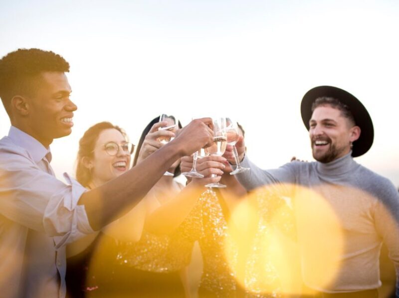 Lisbon: Sunset Boat Party Cruise with DJ and Open Bar - Key Points