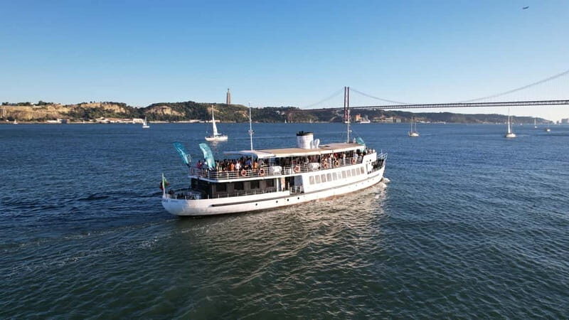 Lisbon: Sunset Boat Tour with Music and Drinks - A Detailed Look at the Experience