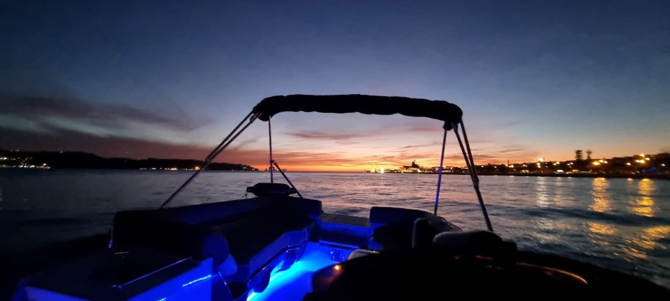 Lisbon: Tagus River Boat Sunset and Night Champagne Tour - Sunset and Night Cruise