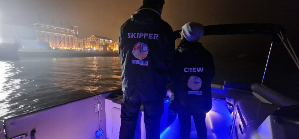 Lisbon: Tagus River Boat Sunset and Night Champagne Tour - On-Board Amenities