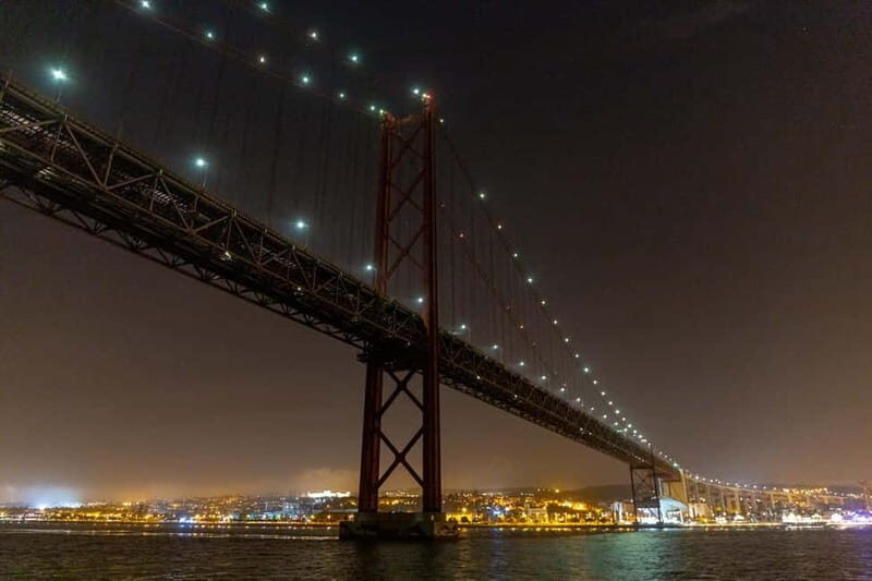 Lisbon: Tagus River New Year's Cruise with Live DJ - What to Expect on the Lisbon Tagus River New Year’s Cruise