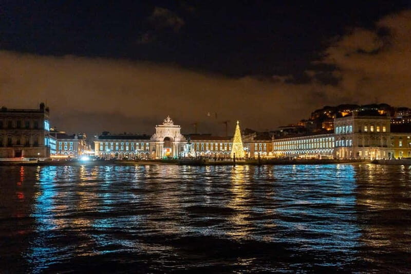 Lisbon: Tagus River New Year's Cruise with Live DJ - Why This Cruise Works Well