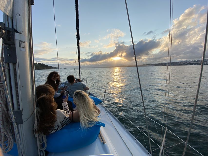 Lisbon: Tagus River Sunset Cruise With Drinks - Customer Reviews