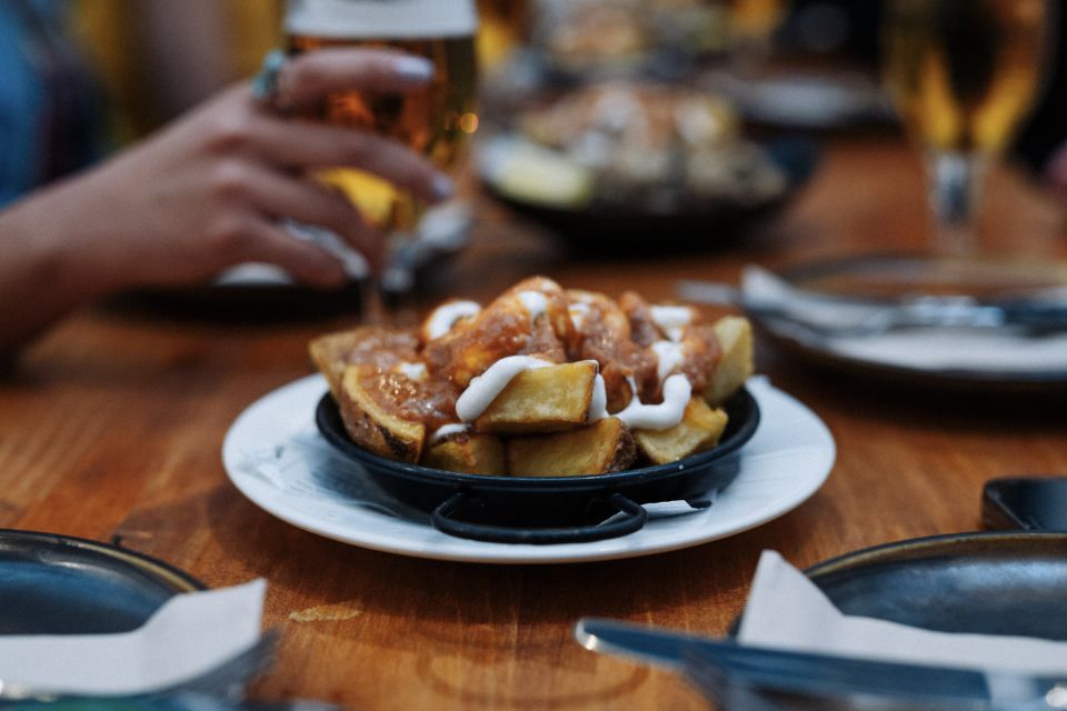 Lisbon: Tipsy Food Crawl Walking Tour With Dinner - Discovering Portugals Rich History