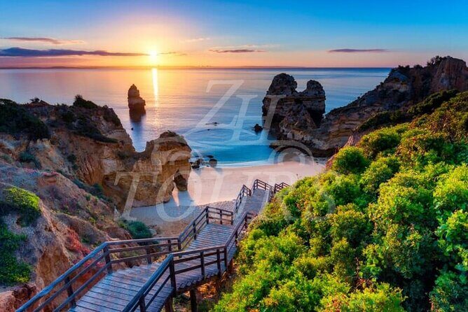 Lisbon To Algarve Benagil Cave Portimao Lagos Private Tour - Who Is This Tour Best For?