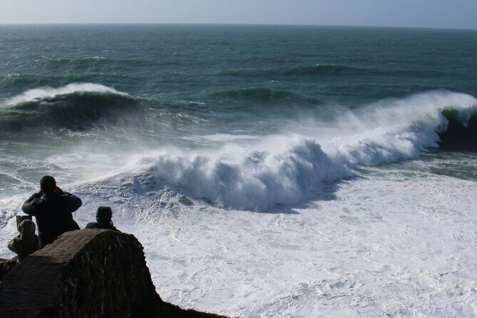 Lisbon to Fatima Obidos Nazare Private Tour - Exploring the Essence of Fátima: A Sacred Sanctuary