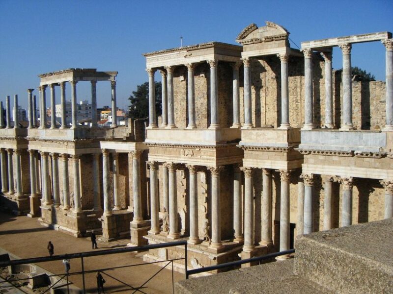 Lisbon to Madrid up to 2 Stops in Merida and Toledo - Key Points