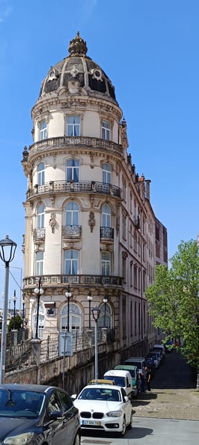 Lisbon: to Porto or vice versa Day Tour with up to 3 stops - FAQ