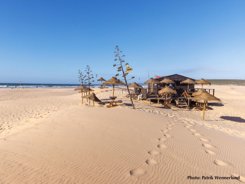 Lisbon to the Algarve; Guided Transfer With Extra Wow! - Explore Beaches and Castles