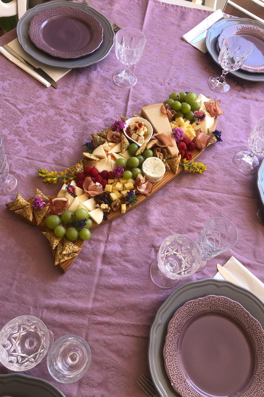 Lisbon: Traditional Portuguese Cooking Class - Authenticity and Atmosphere