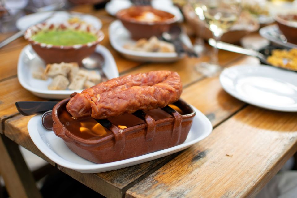 Lisbon Traditional Portuguese Food and Sightseeing Tour - Exploring Lisbons Charm