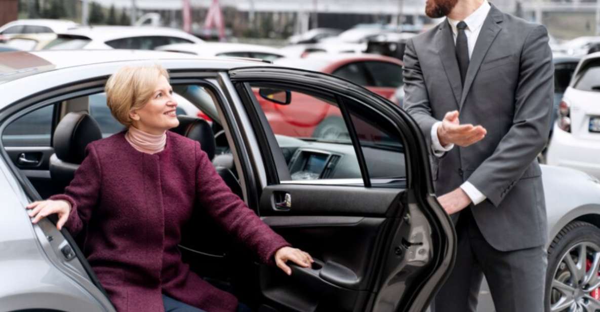 Lisbon: Transfer From/To Peniche (Wave Capital) - Vehicle and Driver