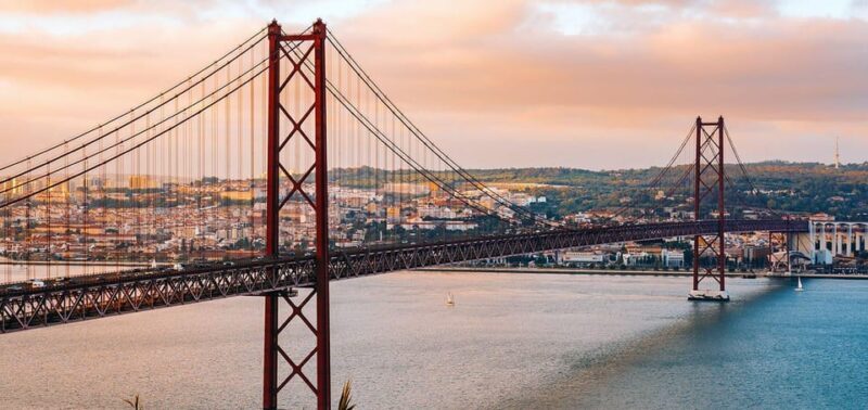 lisbon tuktuk tour 2 hours - Who Should Consider This Tour?