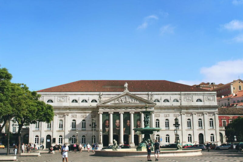 Lisbon's Roots: Tuk tuk experience throuth the Old Lisbon - The Value of This Experience