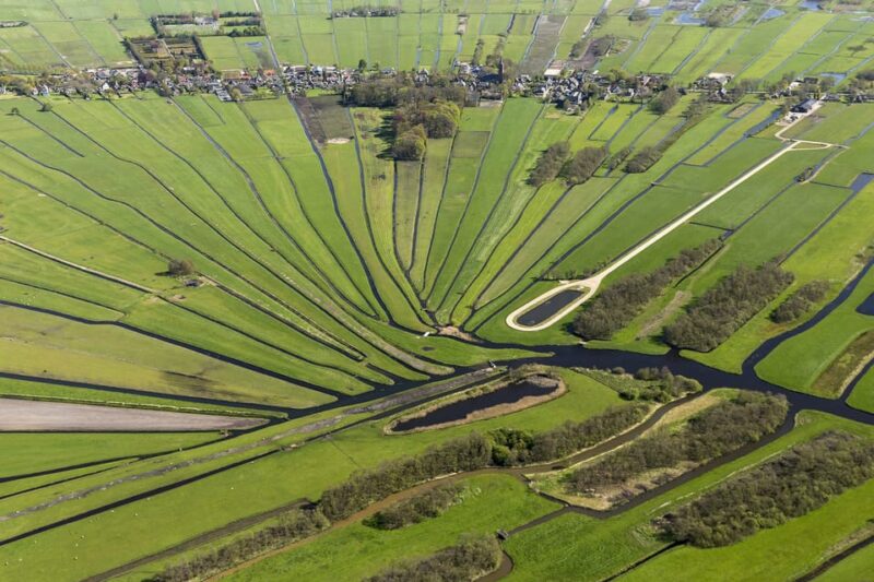 Lisse: Drive-it-Yourself Dutch Countryside GPS Audio Tour - Requirements and Restrictions