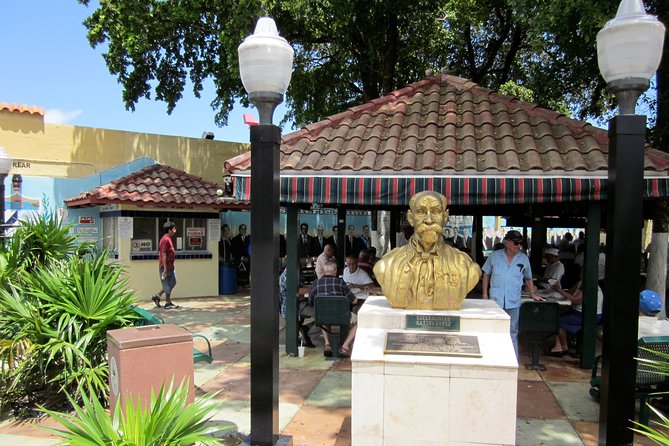 Little Havana: Beyond Cuba Tour Review - Navigating the Vibrant Little Havana