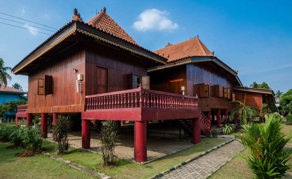 Little Indonesia Tour - Inclusions