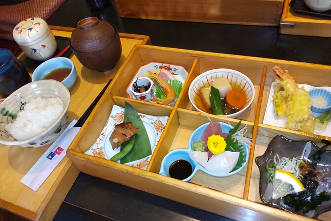 Little Kyoto Nishio :Enjoy Matcha & the First Classic Book Museum - Key Points