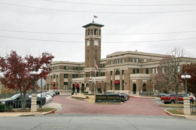 Little Rock Scavenger Hunt: A Review - Overview of the Experience