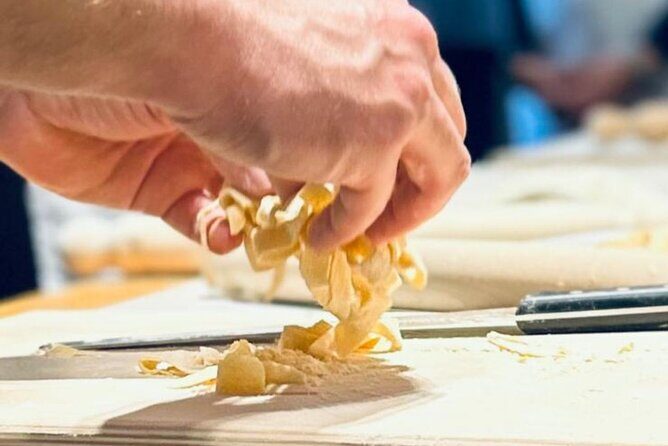 Live cooking class pasta -Small group or Private,in 5 languages - The Authentic Touch and Personal Attention