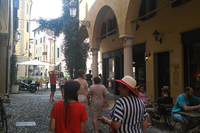 Live Padua as a Local - Indulge in Padua-Style Tasting