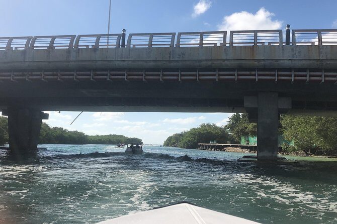 Live the experience of driving an Speedboat & Snorkel in CANCUN - FAQs