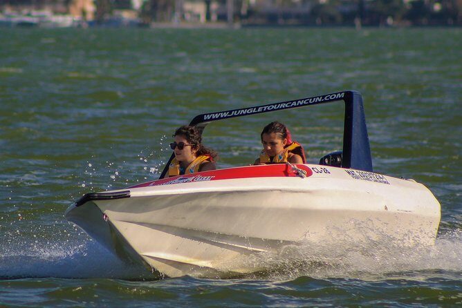 Live this extreme experience, Speedboat tour & snorkel included. - The Sum Up