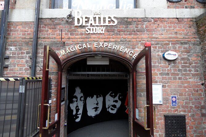 Liverpool and Beatles private walking tour - Key Points