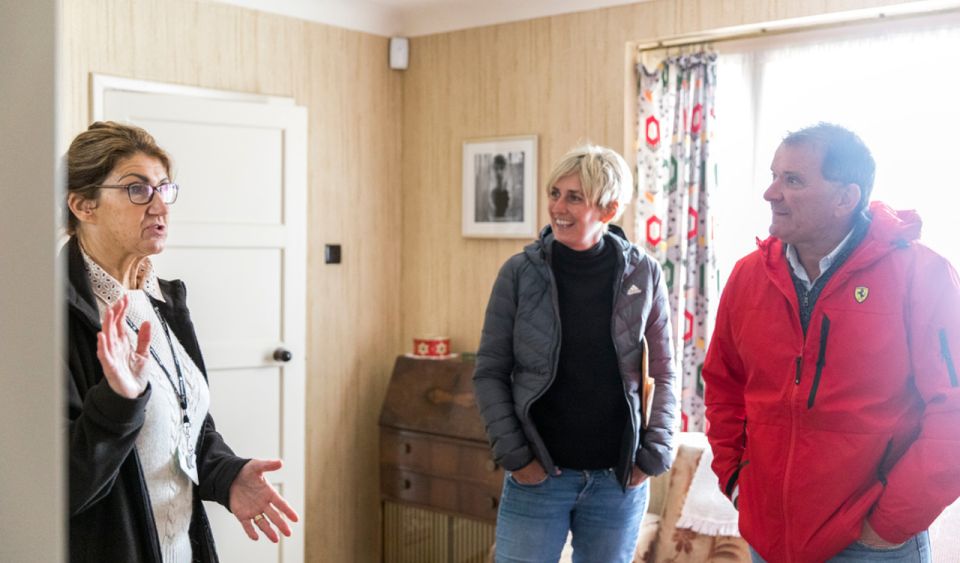 Liverpool: Beatles Childhood Homes Private Taxi Tour - Highlights of the Tour