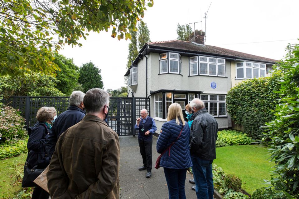 Liverpool: Beatles Childhood Homes Private Taxi Tour - Tips for Tour Participants