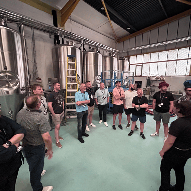 Liverpool: Brewery Bus Tour with 12 Beer and Pizza - Why This Tour Works Well for Travelers