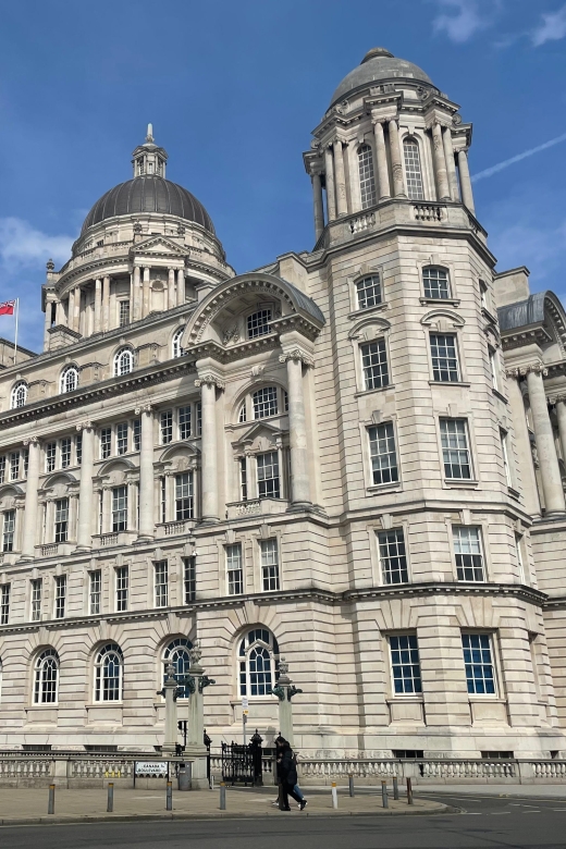 Liverpool: Private City Highlights and Suburbs 3 Hour Tour - Key Tour Highlights
