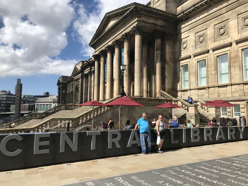 Liverpool: Private Magical Mystery Tour of the Beatles - Iconic Beatles Locations