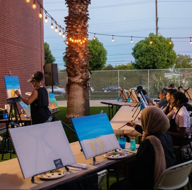 Liverpool: Sip and Paint at the Beach With Drinks - Beverage Options