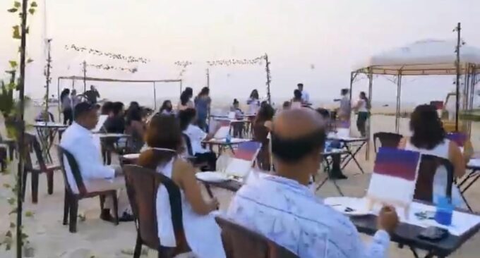 Liverpool: Sip and Paint at the Beach With Drinks - Participant Restrictions