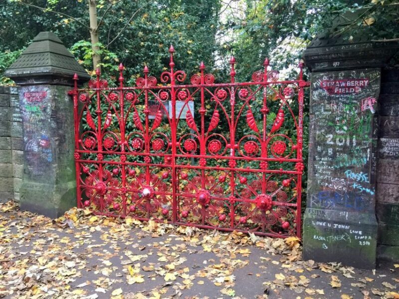 Liverpool: Total Beatles Car Tour Casbah & Cavern Clubs - Key Points