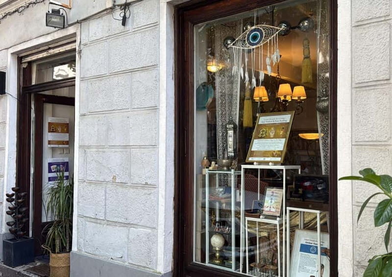 Ljubljana: Soul Analysis, Palm Reading & Egyptian Knowledge - What Is the Experience All About?  