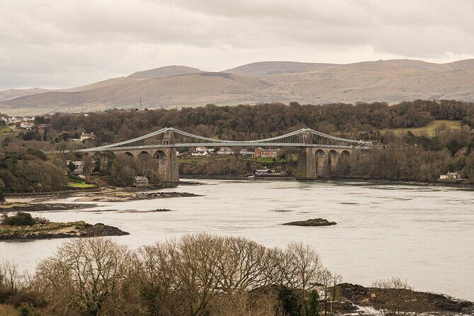 Llanberis, Conwy and Caernarfon Castle: A Self-Guided Driving Tour of Snowdonia - Who Will Love This Tour?