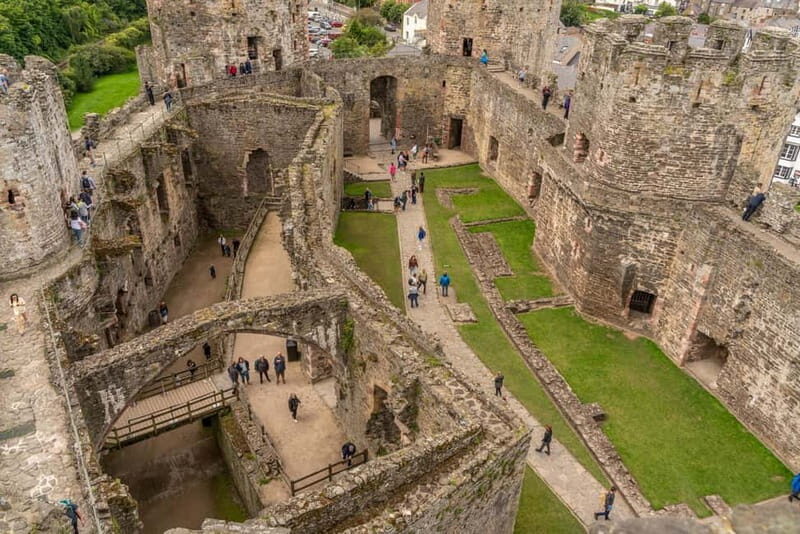 Llandudno Gateway: Snowdonia, Castles & Portmeirion Day Tour - Who Will Enjoy This Tour?
