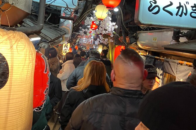 Local Izakaya(Japanese Traditional Bar) Hopping in Shinjuku - Savoring the Culinary Delights of the Experience