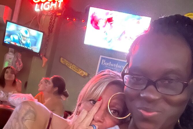 Locals Favorite Foodie and Cocktails Tour of Savannah - Meeting and Pickup Details