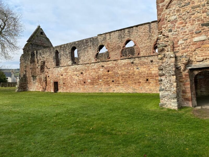 LOCH NESS ,CAWDOR CASTLE ,CLAVA CAIRNS & MORE FROM INVERNESS - FAQ