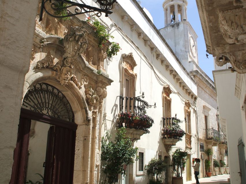 Locorotondo: Private Tour of a Place to Fall in Love - Pricing and Cancellation Policy