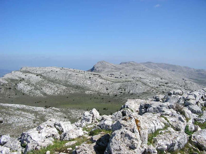 Lodè: Trekking Trip to Punta Cupeti on Montalbo - Lodè: Trekking Trip to Punta Cupeti on Montalbo