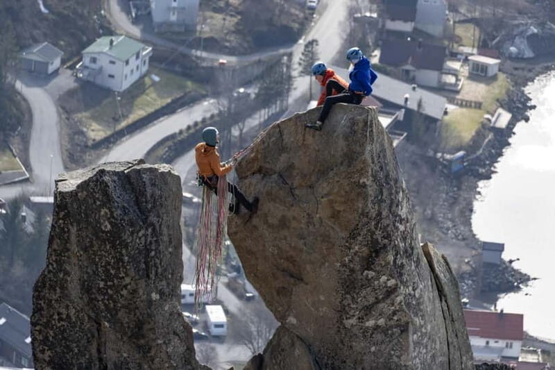 Lofoten: Climb Svolværgeita with a certified tour guide and experience the adventure! - FAQ