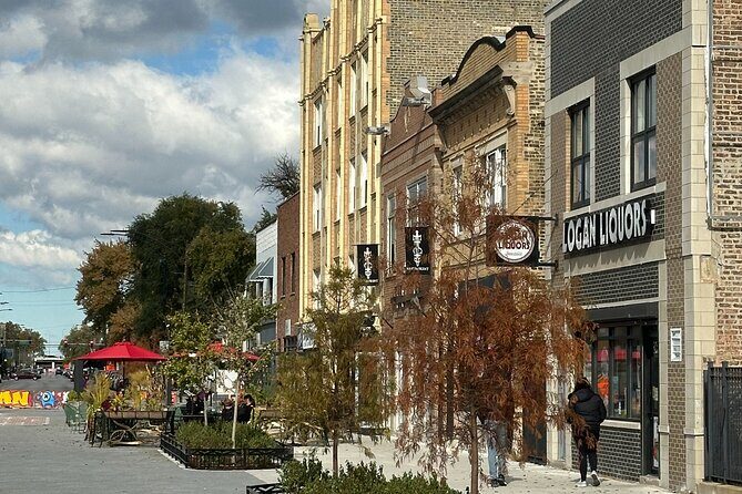 Logan Square Walking Tour Experience - Practical Details and Tips  