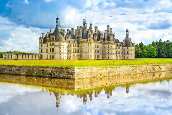 Loire Valley Castles Trip With Chenonceau and Chambord From Paris - Highlights of Château De Chambord