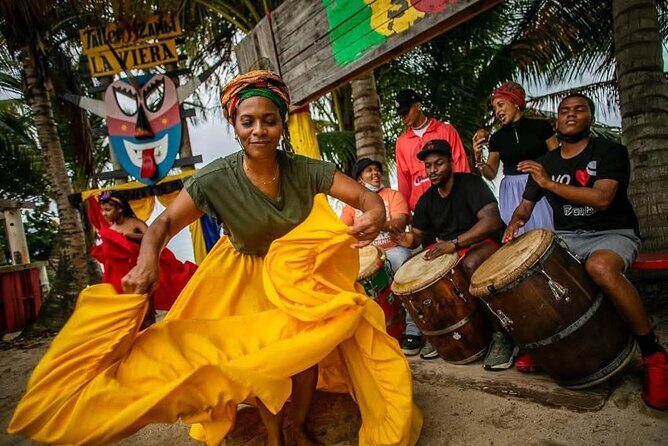 Loiza "VIP" Bomba Dance Class with Live Drums on The Beach - Key Points