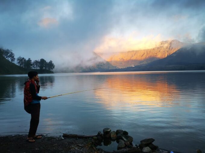 Lombok: 2-Day Mount Rinjani Crater Rim Tour - Physical Requirements