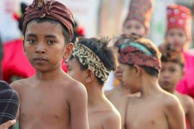 Lombok : Highlights Tour With Local Traditional Culture - Frequently Asked Questions